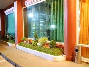 Hotel Dian Aparri Exterior photo